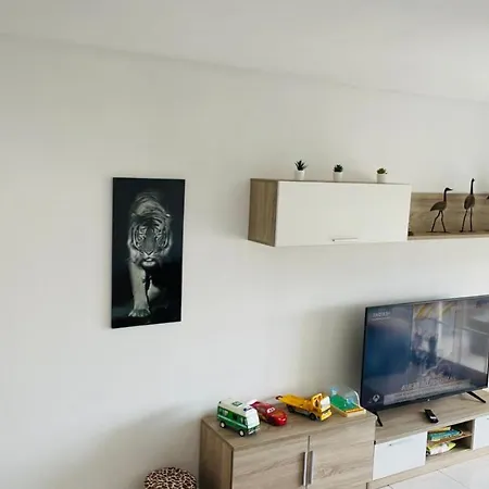 Enjoy Sanxenxo,200m Playa, Balcon Vistas Cies, Piscina & Terraza Azotea,2 Plazas Garaje, 2 Banos, Muy Luminoso, Muy Tranquilo,muy Equipado, Centrico 아파트 산신소