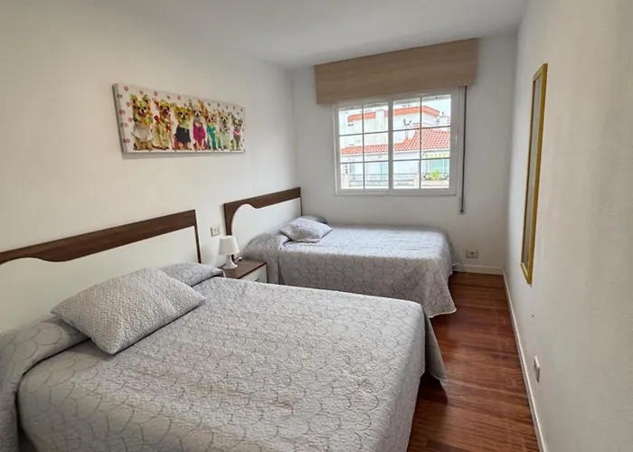 Enjoy Sanxenxo,200m Playa, Balcon Vistas Cies, Piscina & Terraza Azotea,2 Plazas Garaje, 2 Banos, Muy Luminoso, Muy Tranquilo,muy Equipado, Centrico Sanxenxo