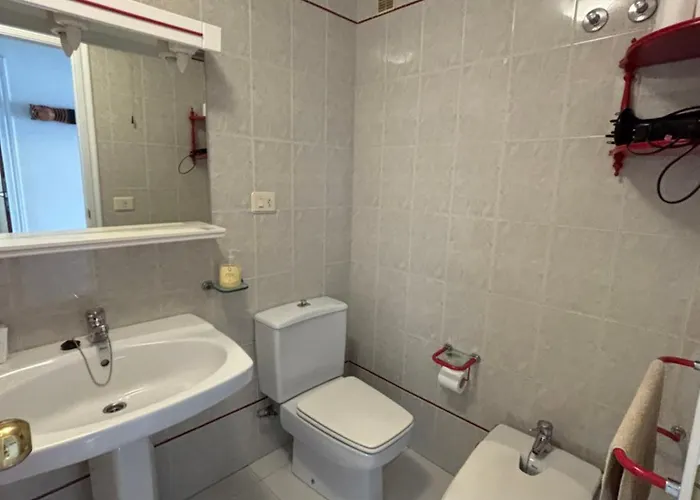 Διαμέρισμα Enjoy Sanxenxo,200m Playa, Balcon Vistas Cies, Piscina & Terraza Azotea,2 Plazas Garaje, 2 Banos, Muy Luminoso, Muy Tranquilo,muy Equipado, Centrico Sanxenxo